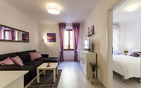 Center Apartment Lori